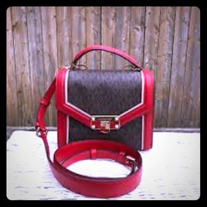 Kinsley Top Handle Small Crossbody Chili/ballet